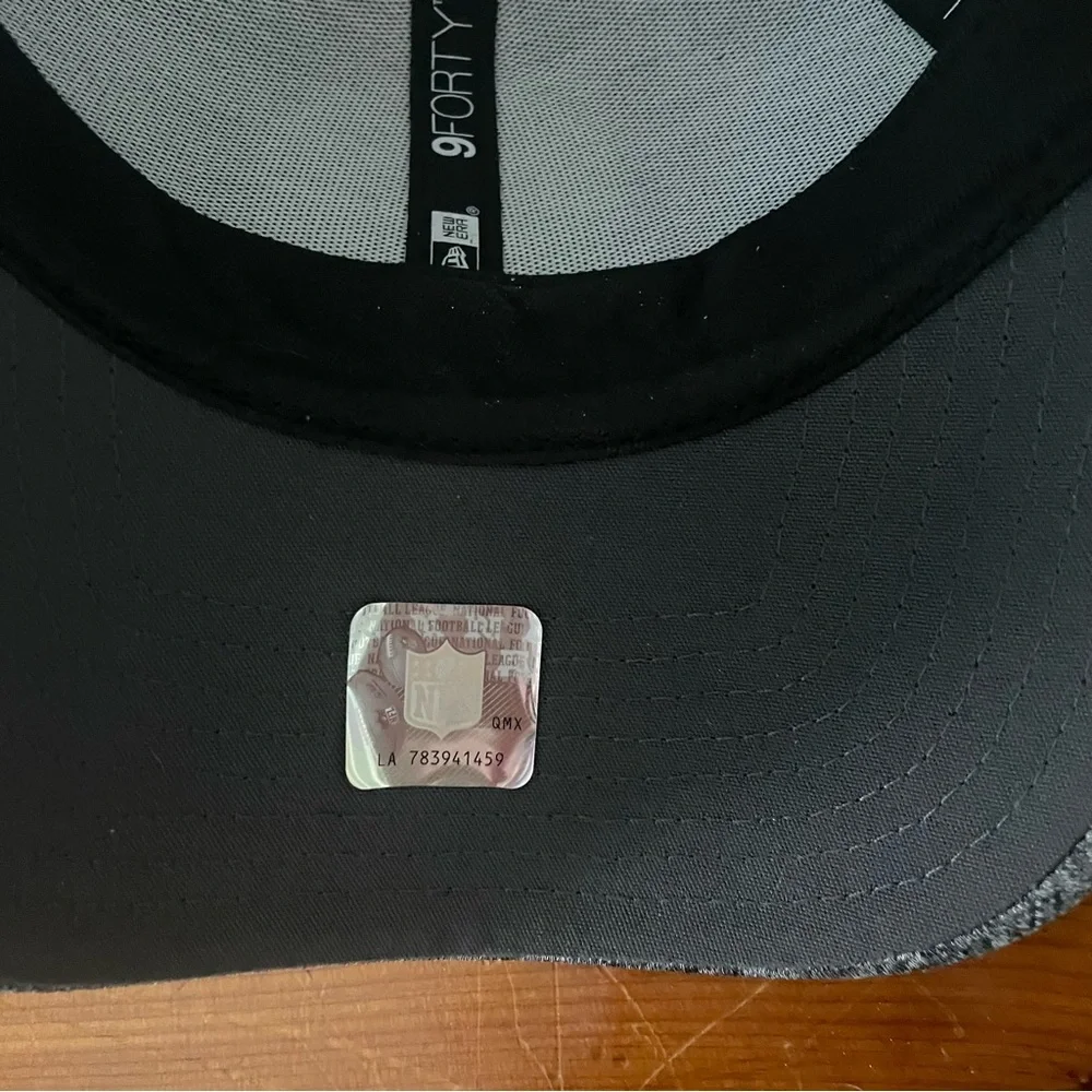 Philadelphia Eagles NFC East Champions 2022 Hat - Picture 5 of 5